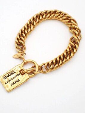 CHANEL Logo 31 Rue Cambon Chain Bracelet Bangle Charm GHW France 70RL874